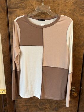 Staccato Patchwork Long-Sleeve Top in Brown & Cream L